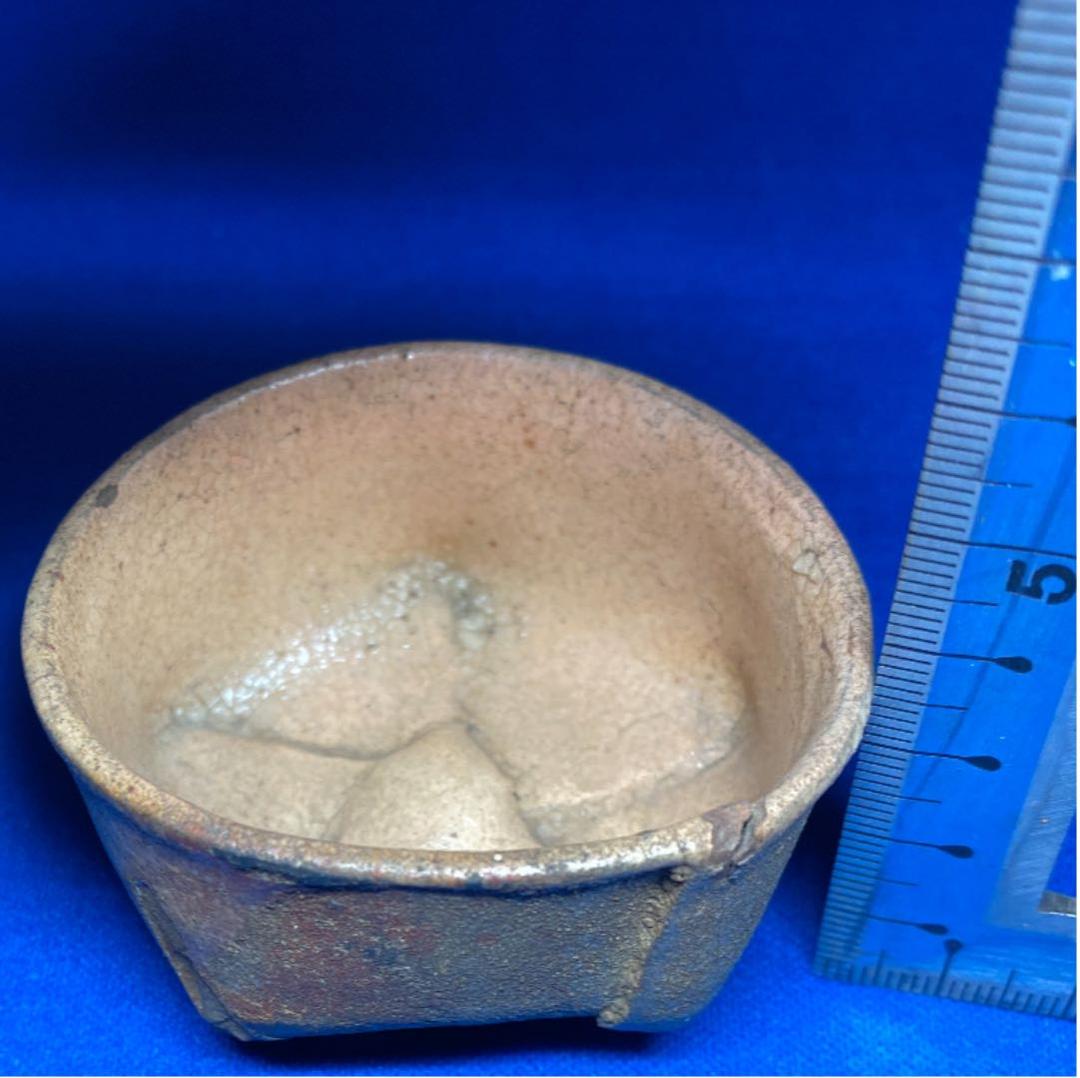 蔵出し骨董市 【お値下げ：早い者勝ち】希少珍しいお猪口 陶器