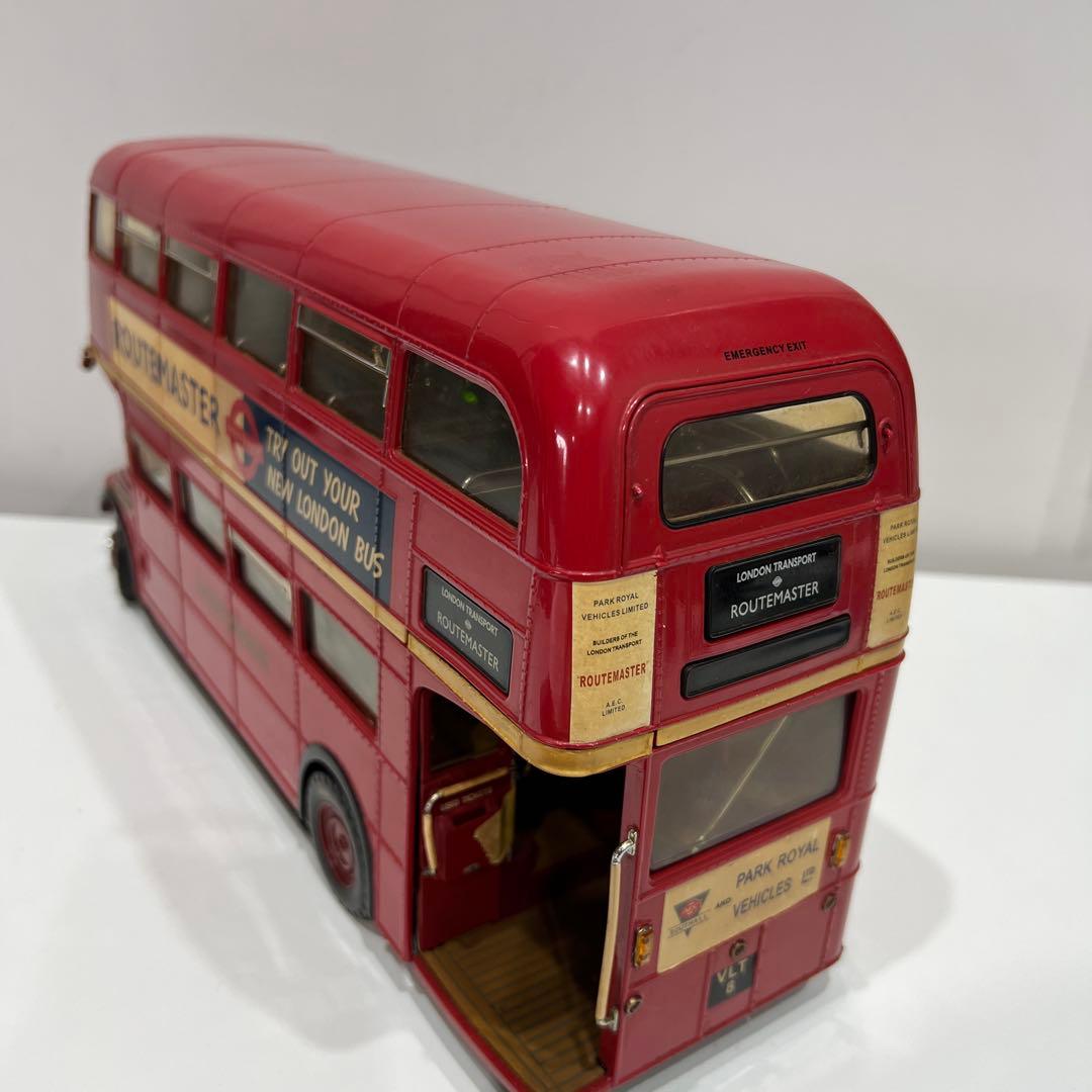 スマイルSun Star 1:24scale 2901 RM8-VLT 8