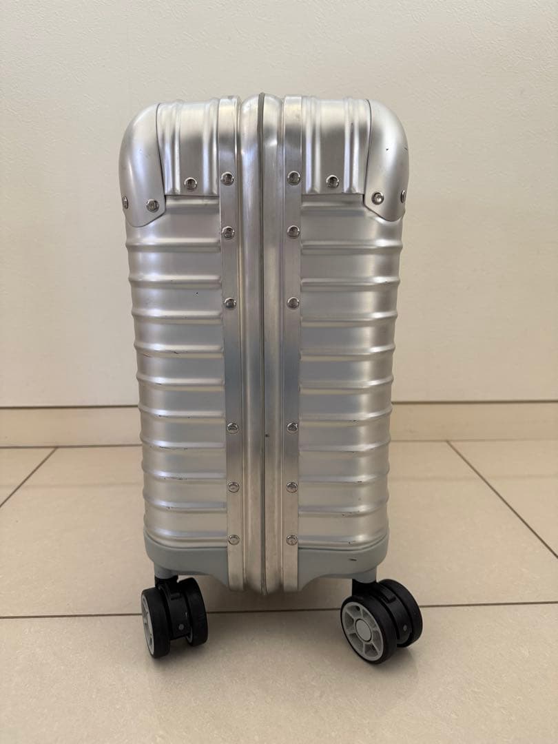 RIMOWA TOPAS BUSINESS 40MULTIWHEEL リモア
