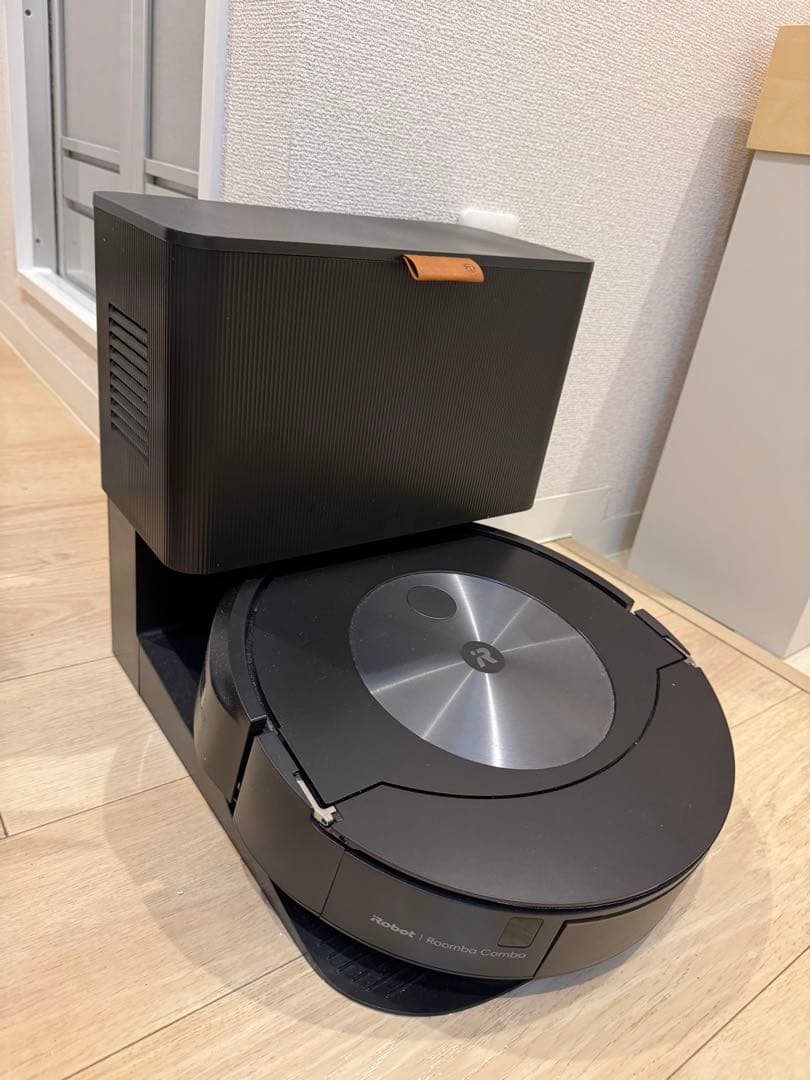 iRobot Roomba 本体　j7+ ルンバ