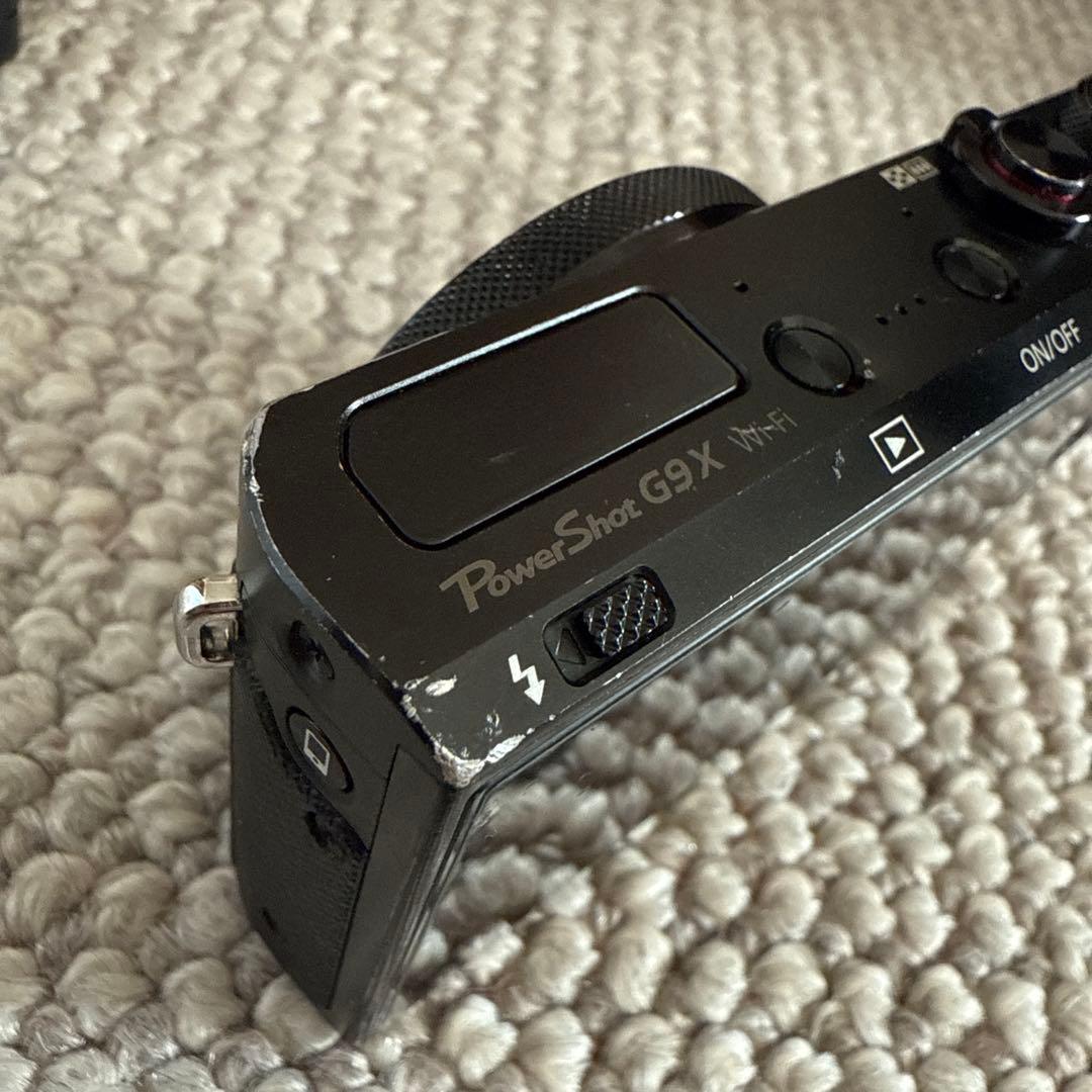 Canon PowerShot G9 X 本体と充電器