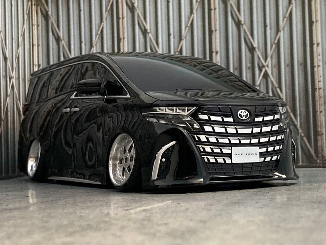 1/24 新型アルファード（カスタム品）