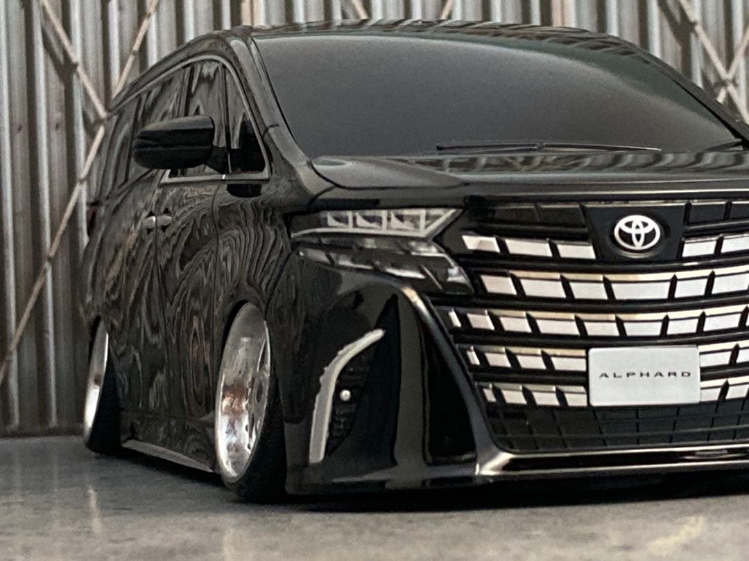 1/24 新型アルファード（カスタム品）