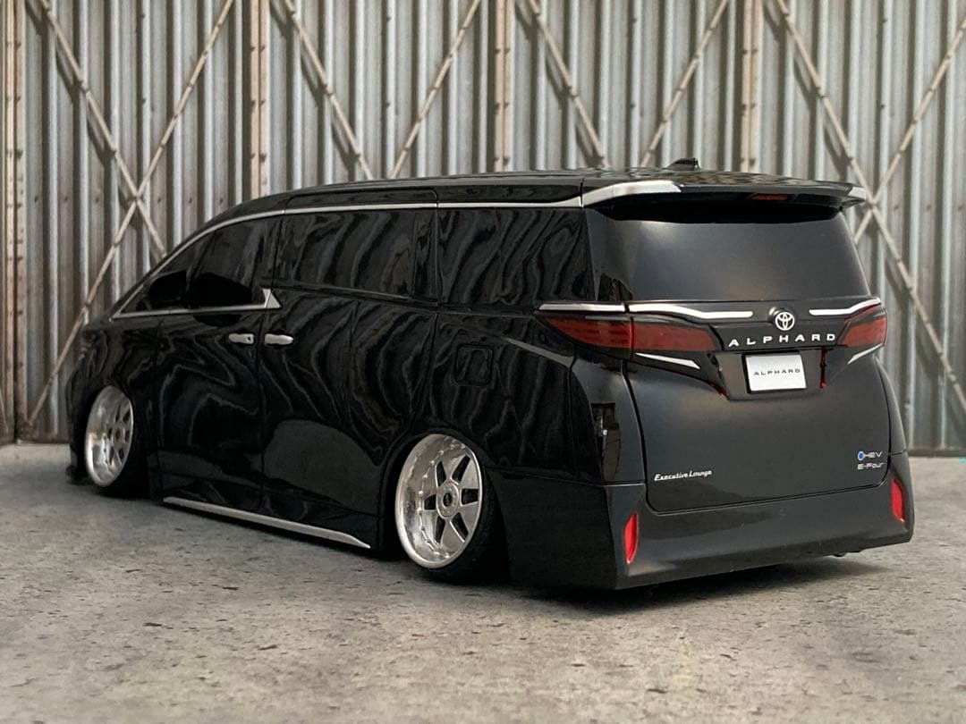 1/24 新型アルファード（カスタム品）