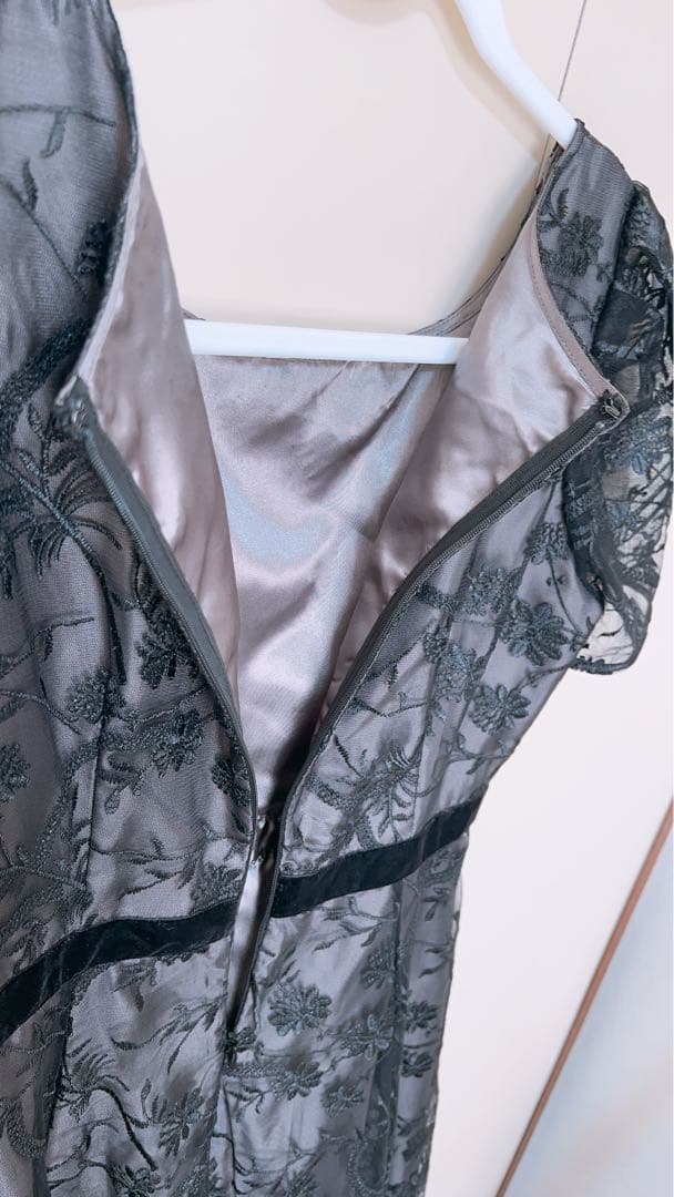 【未使用】mikuさんコラボエンブロイダリーレースドレス