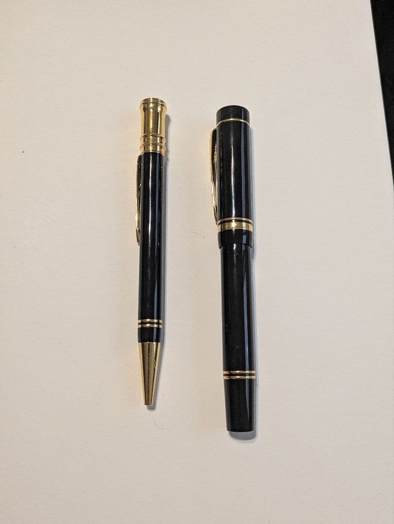 パーカー　デュオフォールド　The World Memorial Pen