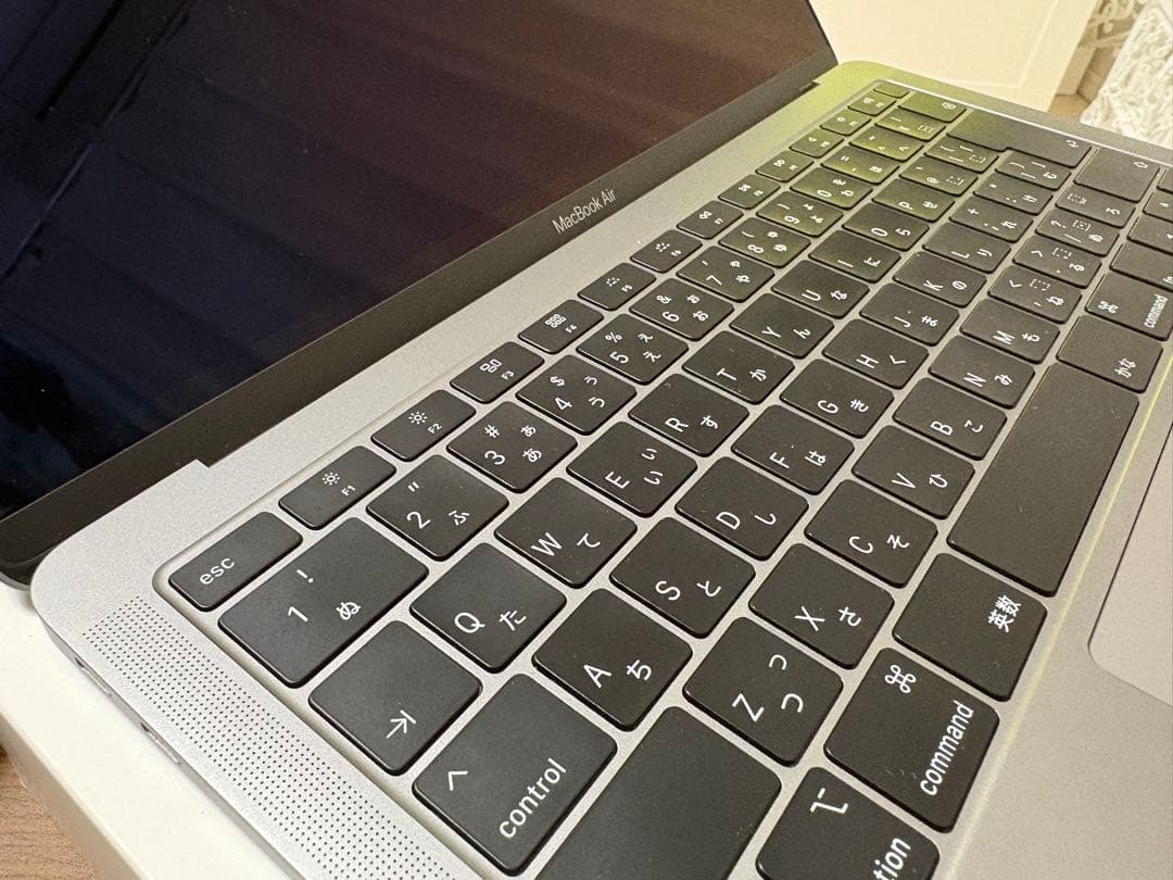 【美品】Apple MacBook 13インチ 256GB スペースグレー