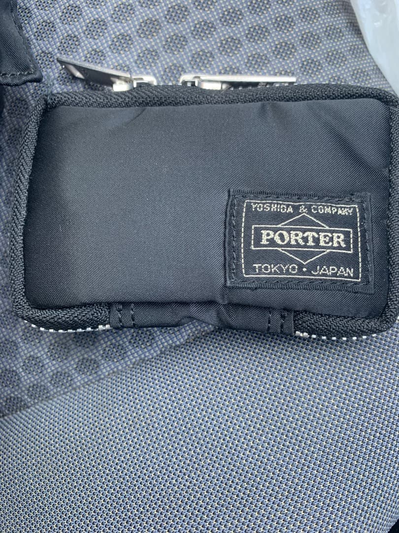 タンカーキーケース