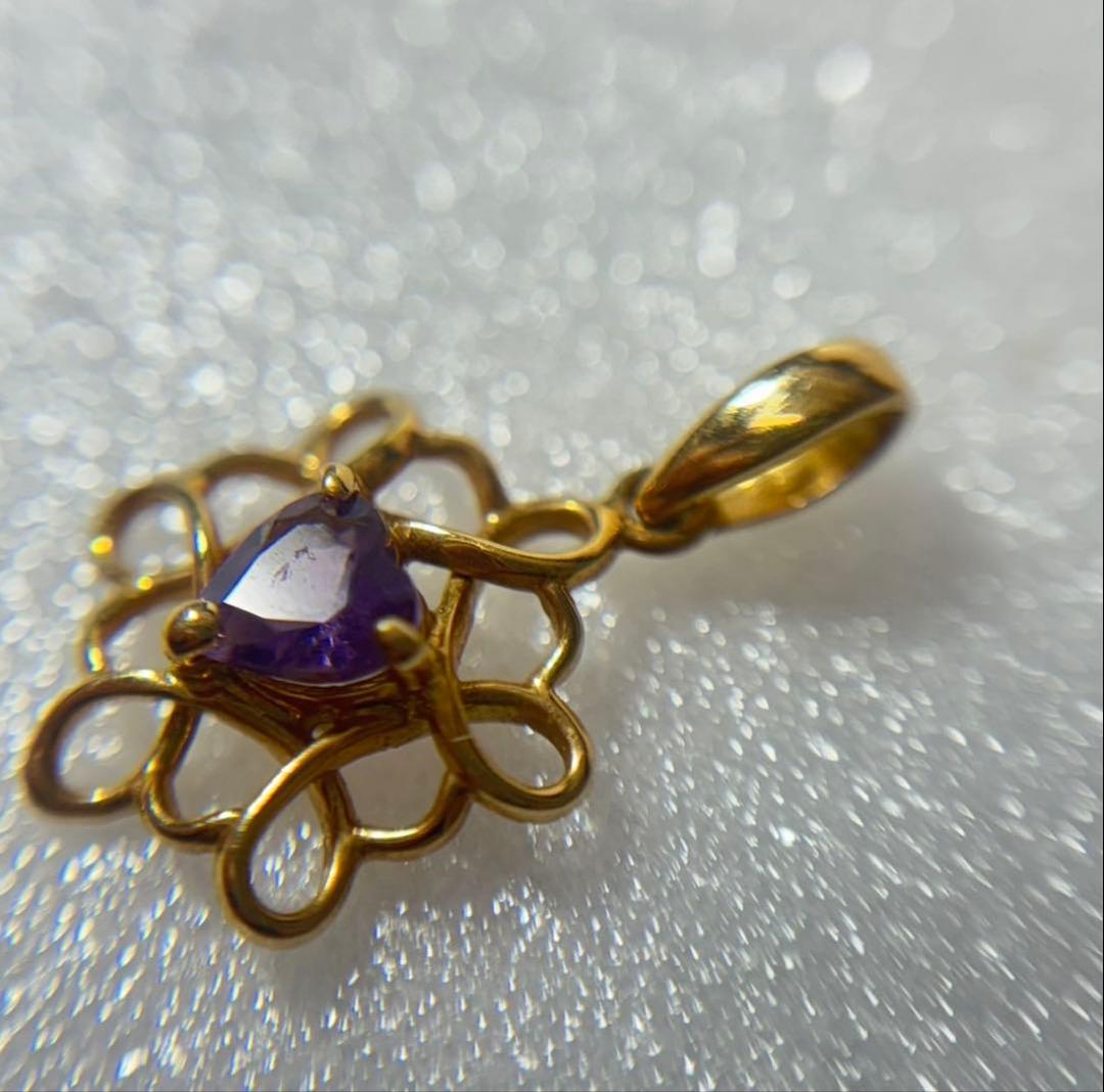 【 K18 / ネックレストップ 】アメジスト 0.85g アクセサリー