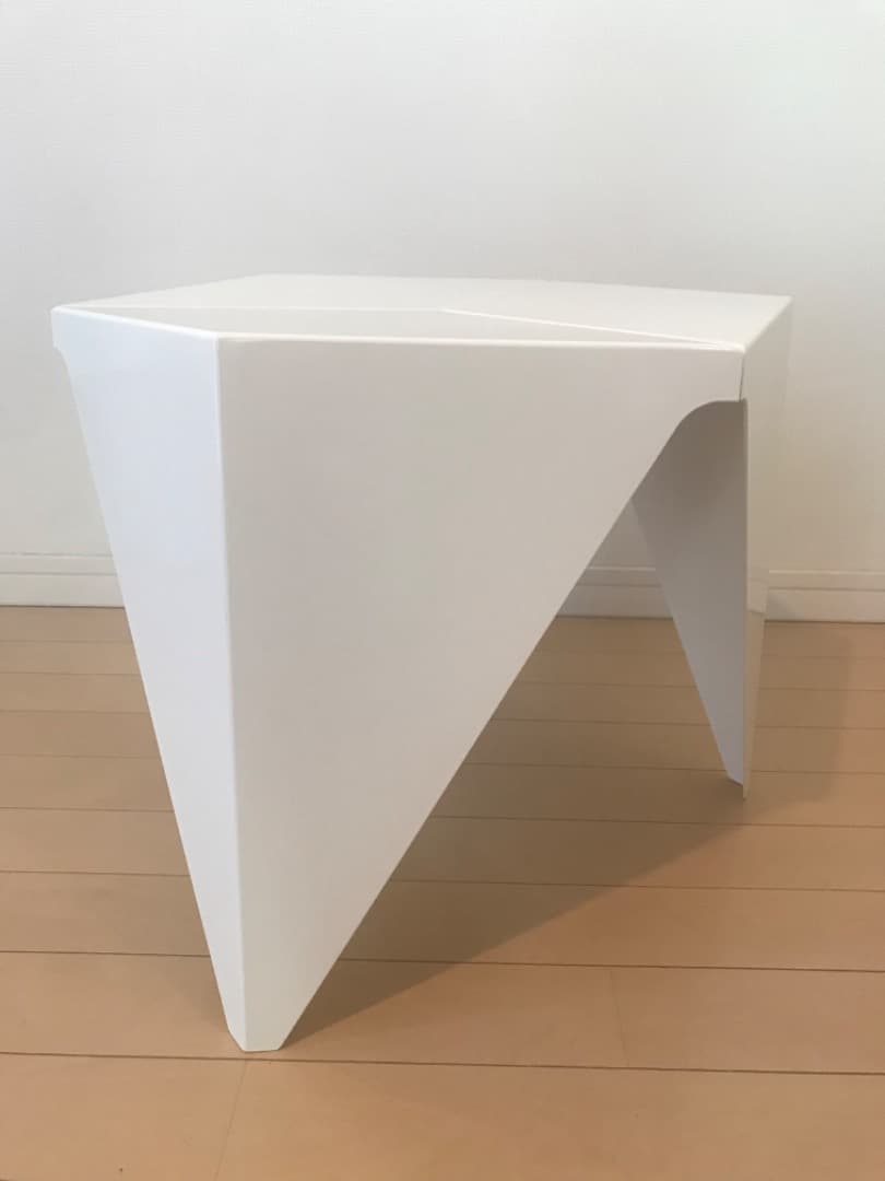 Vitra イサムノグチ プリズマティックテーブル