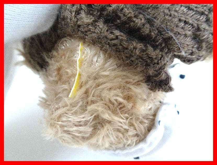 くま　ぬいぐるみストラップ　うさちゃんだっこ　サングラス　中古 Mイ-208