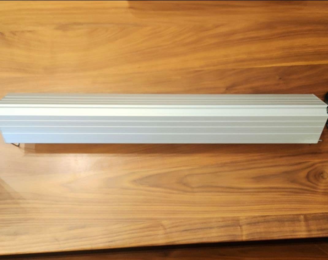 ライト・照明器具 Aqullo Triangle Bright 60cm