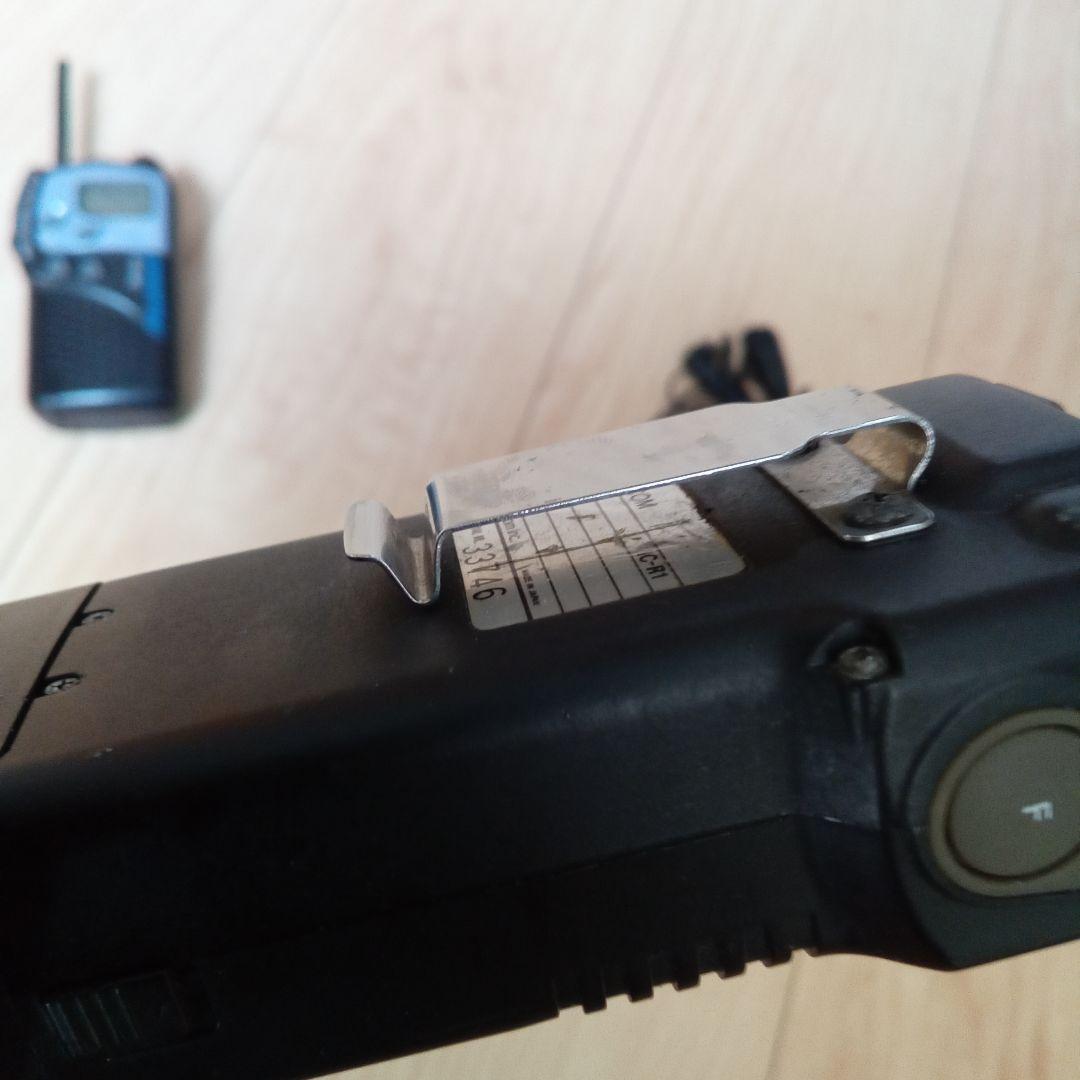 KENWOOD・Icom 他 ハンディトランシーバー＆広帯域受信機 ジャンク5台