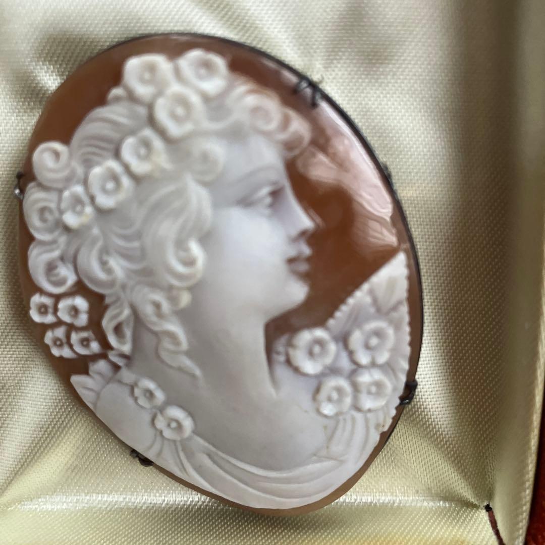 Liverino Cameo カメオブローチ　ペンダントトップ