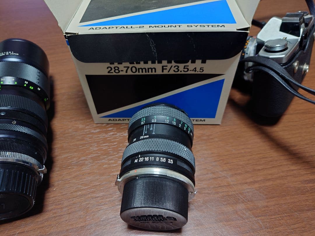 オリンパス　OM-1　シグマ　80-200　タムロン　28-70　レンズ3本