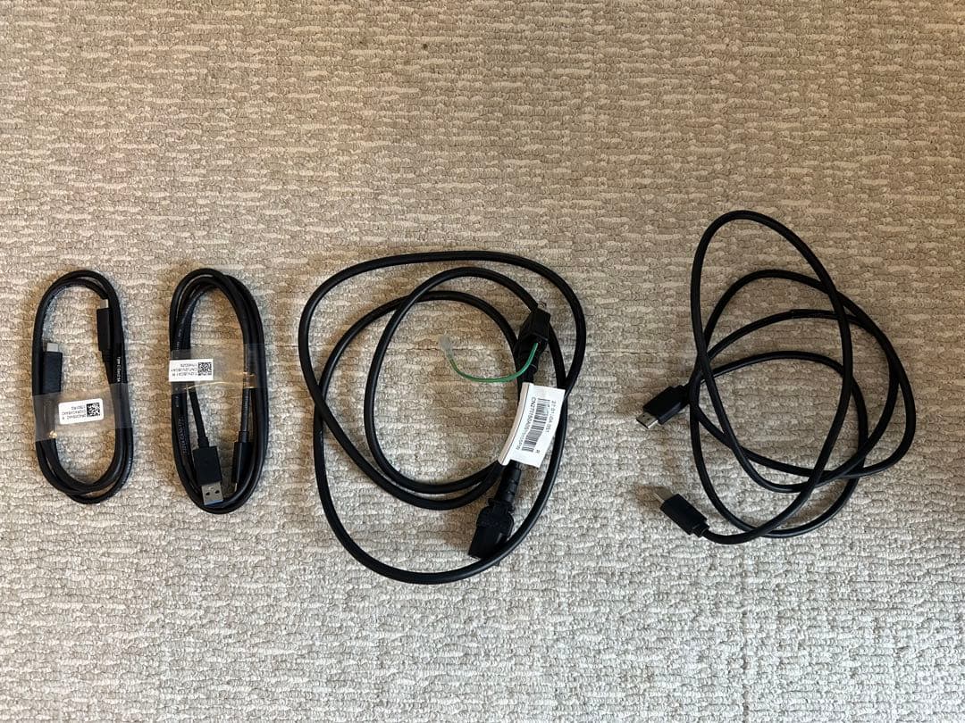 DELL U2720QM 27インチ 4K IPSディスプレイ