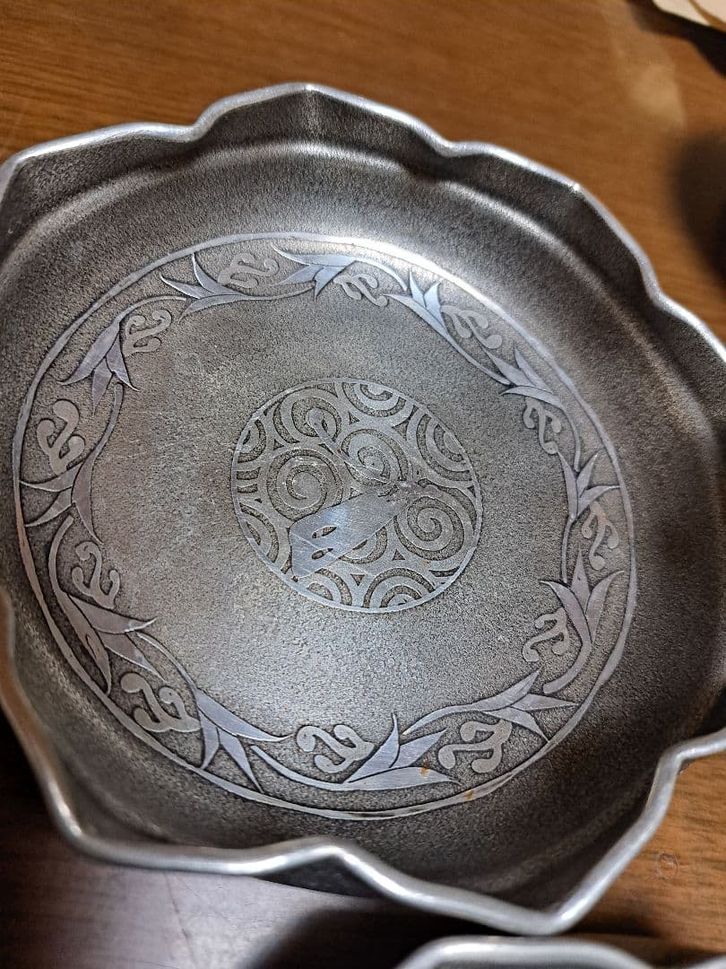 本錫　継山　皿　菓子皿