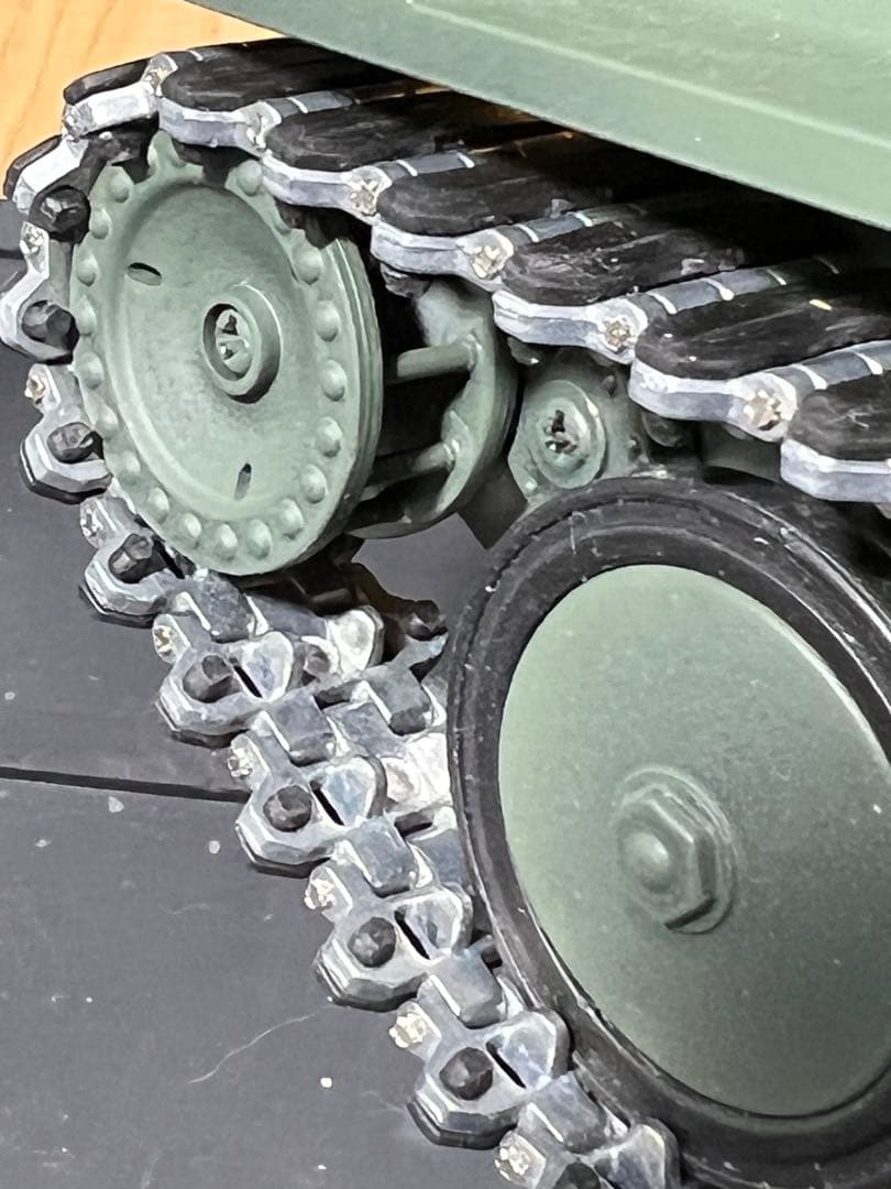 WPL E-1 1/16 新品 塗装 再組立て 金属履帯 1台制作中