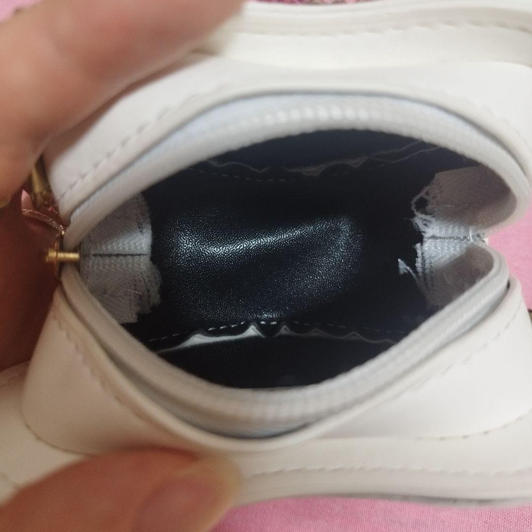 ブリングミー　ハローキティ　ショルダーバッグ