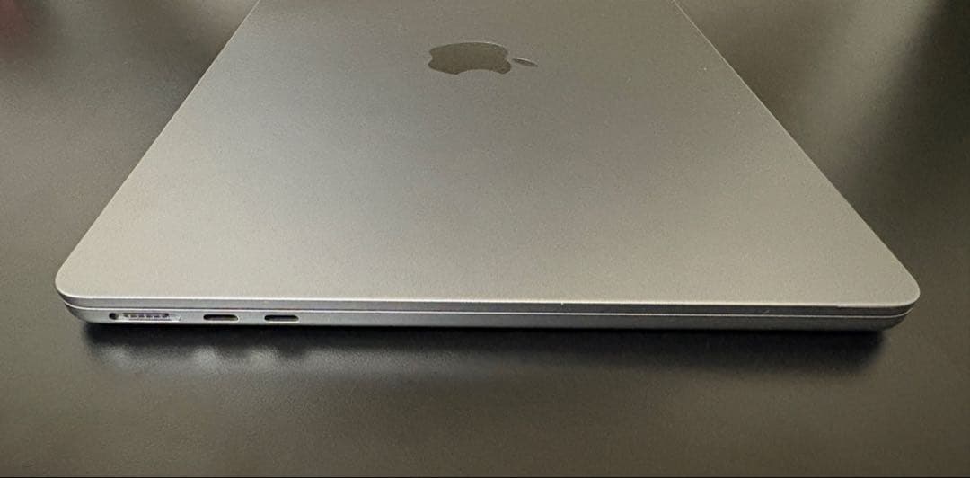 16GB 512GB M2 13インチMacBook Air - スペースグレイ