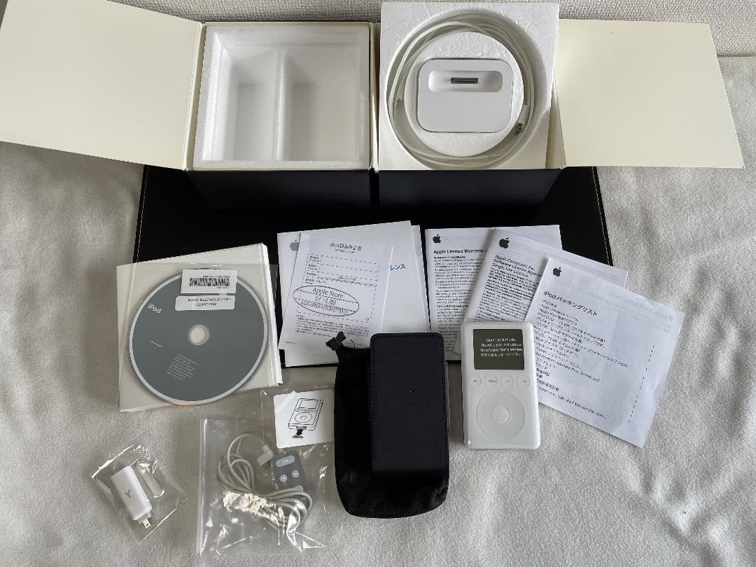 apple iPod A1040 第3世代 アイポッド M8946J/A