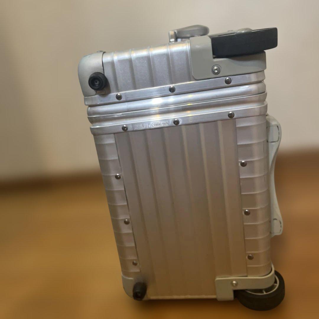 リモア　パイロットキャリーケース　ビジネストロリー