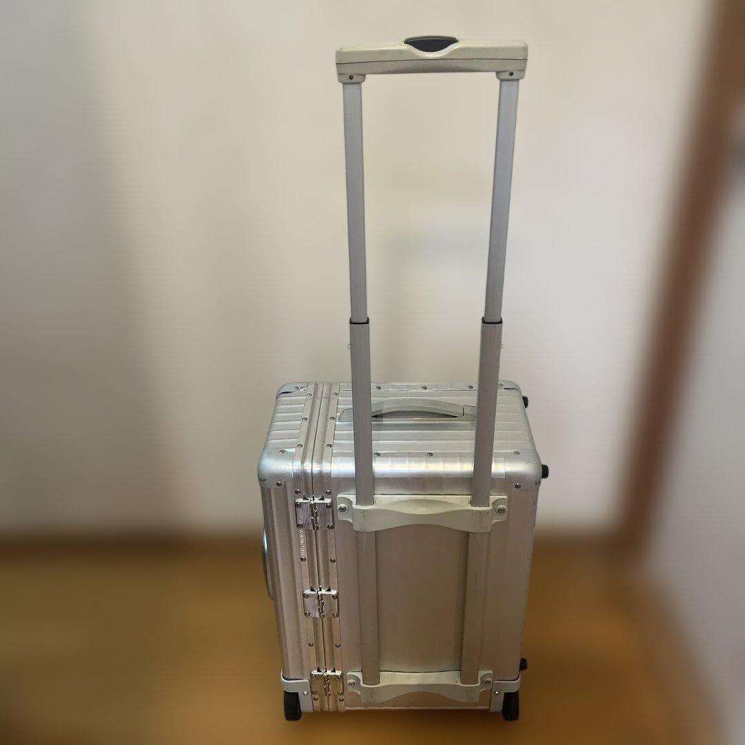 リモア　パイロットキャリーケース　ビジネストロリー