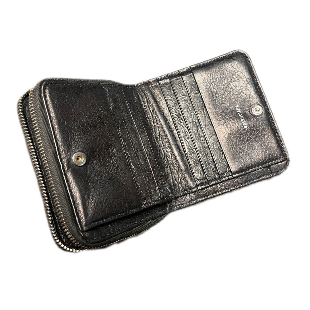 バレンシアガ BALENCIAGA 二つ折り財布 ブラック✳︎