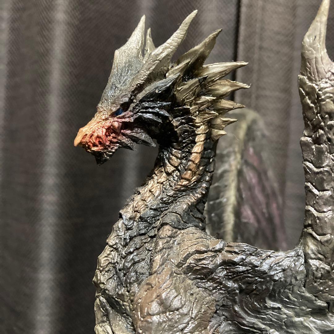 マ*リ様 クリエイターズモデル クシャルダオラ フィギュア 復刻版