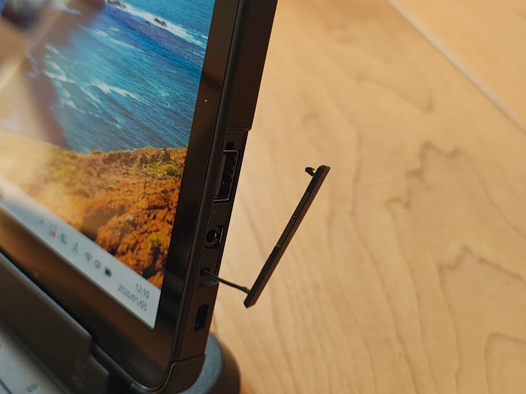 ☆美品☆ お絵描きok 富士通 Q7311 Core i5 office