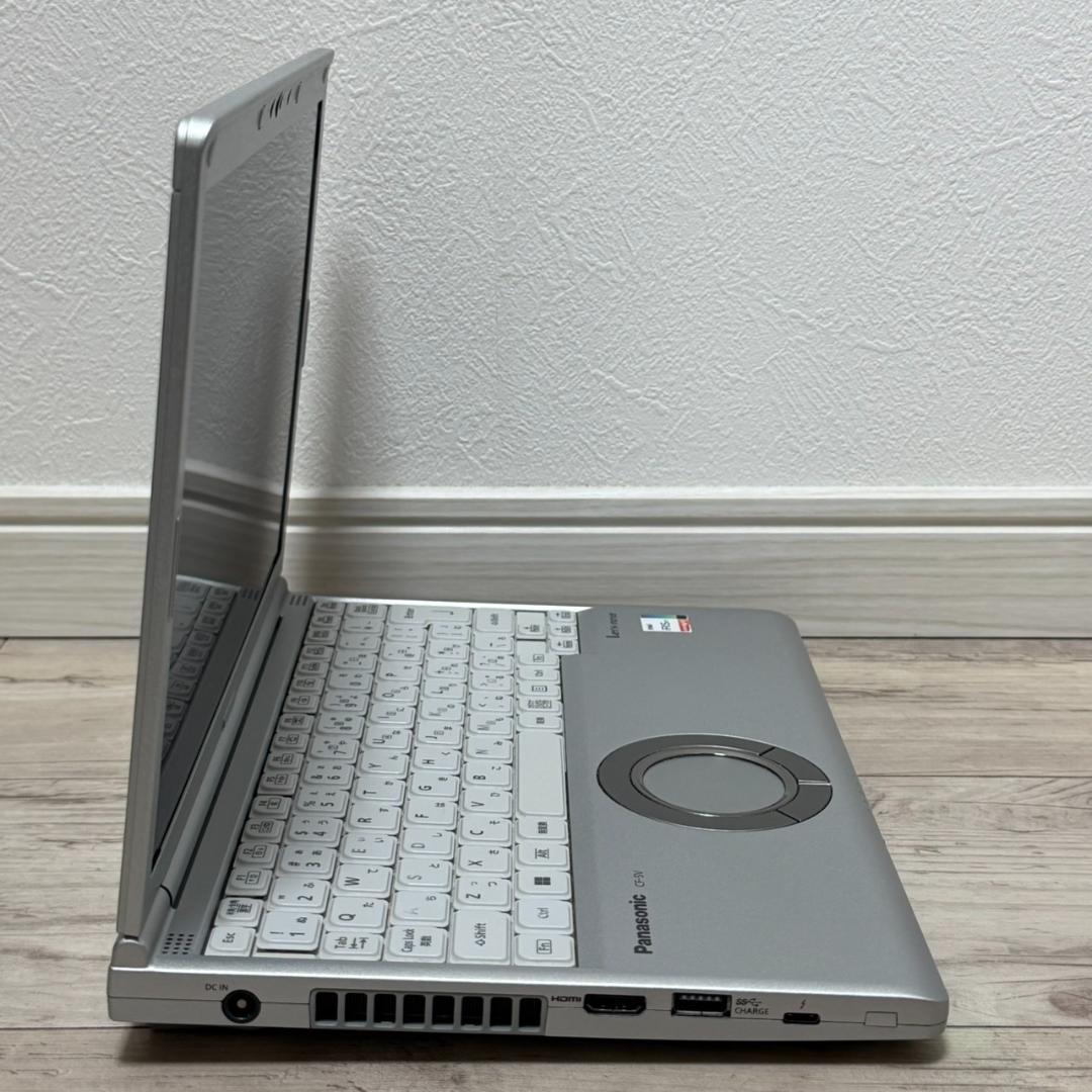 即利用可能♫ レッツノート Core i5 8GB SSD256GB 12.1