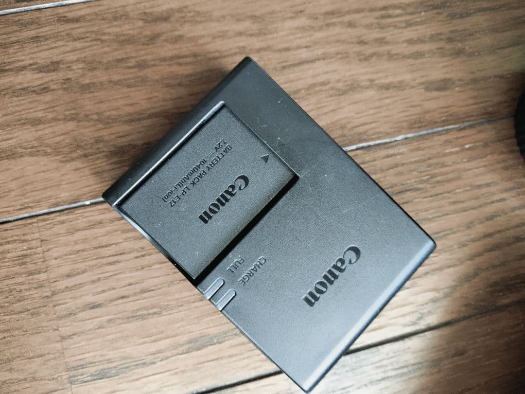 Canon EOS 9000D デジタル一眼レフカメラ