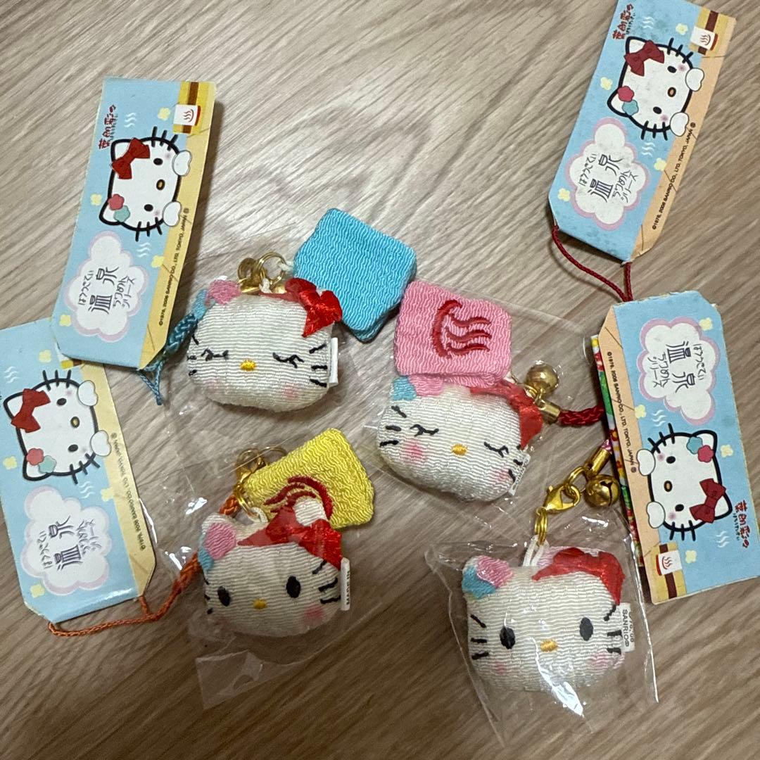 ハローキティ キティちゃん ぬいぐるみサンリオ レトロ ストラップ キーホルダー