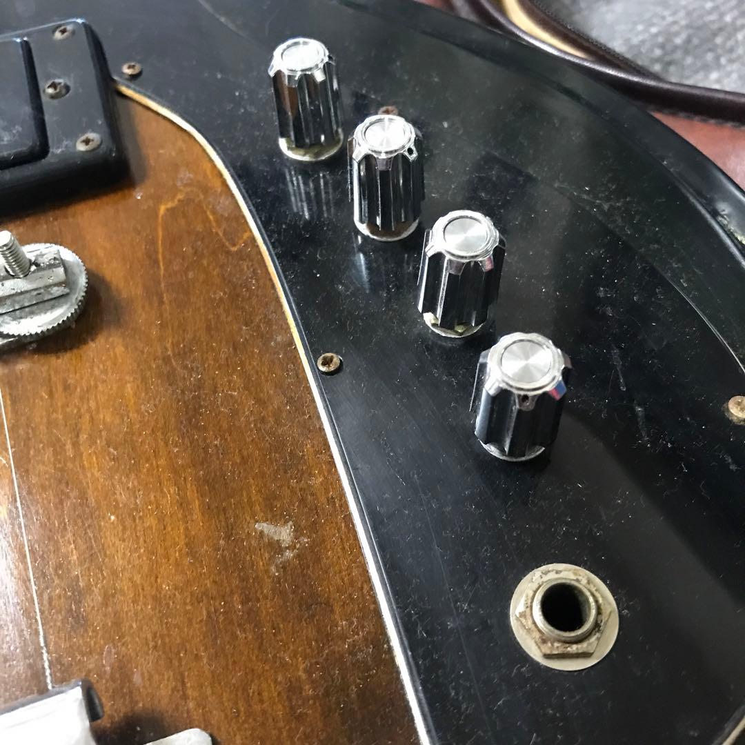 古いエレキギター　詳細不明