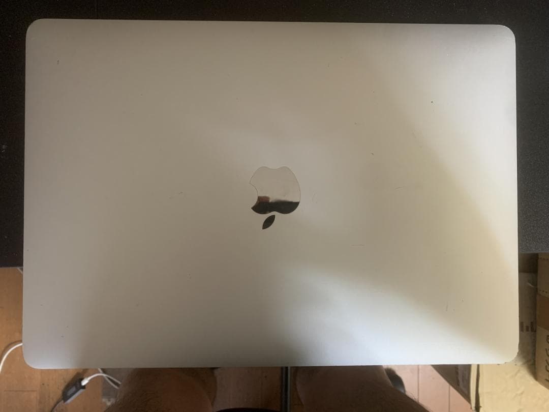 美品 MacBook Air A2337 2020 M1/8GB/256GB