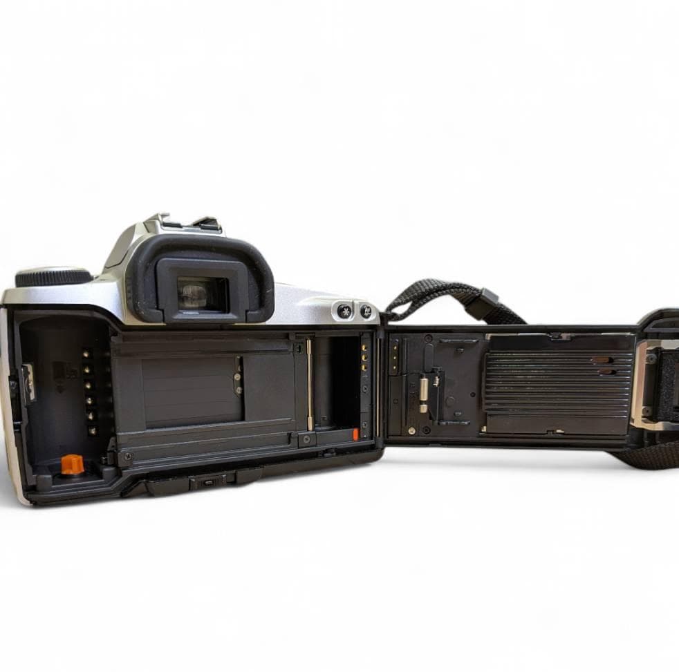 カメラ 一式 豪華セット！ 初心者向け 専用バッグ付 レンズ 2種類 Canon