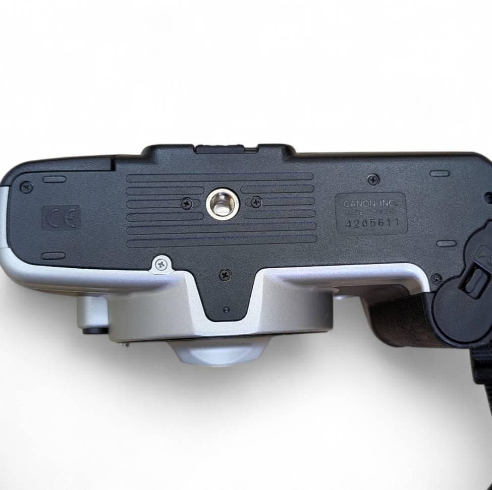 カメラ 一式 豪華セット！ 初心者向け 専用バッグ付 レンズ 2種類 Canon