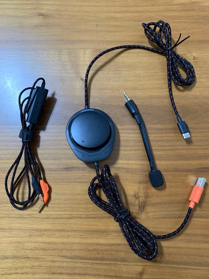 【美品】JBL QUANTUM ONE ゲーミングヘッドセット