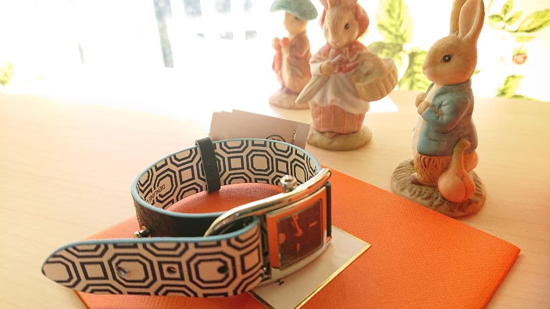 (新品 半額sale！)Tory Burch ブランド レディース クオーツ時計