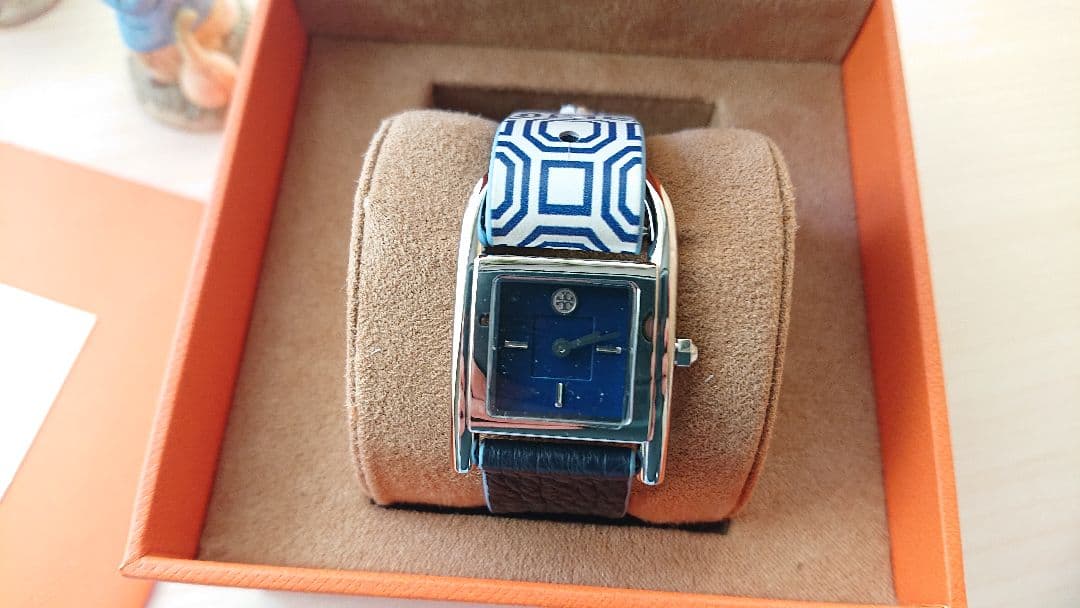 (新品 半額sale！)Tory Burch ブランド レディース クオーツ時計