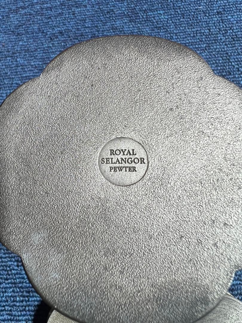 1076 ロイヤルセランゴール　ピューター　錫　茶筒