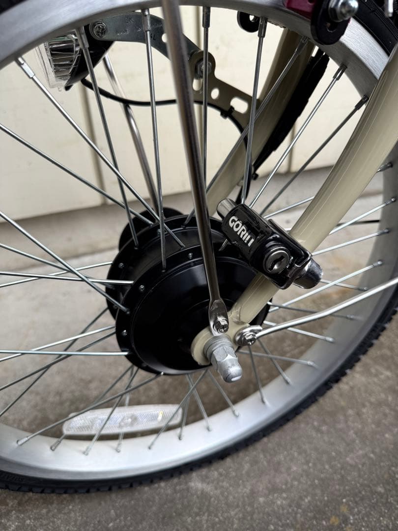 ベージュ 三輪車 前後バスケット付き