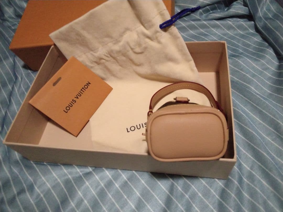 ルイヴィトン　モノグラム　マイクロミニミニ　レア　ポシェットホルダー