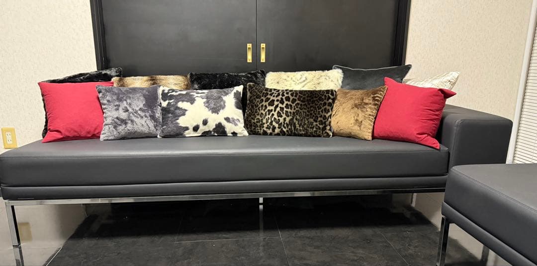 【期間限定値下げ中】E&Y ホックニー ソファ【値引き歓迎】