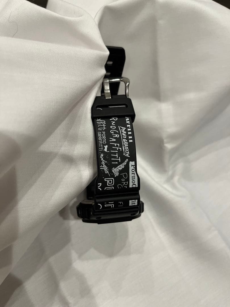 ポルノグラフィティ “love up!” × G-SHOCK