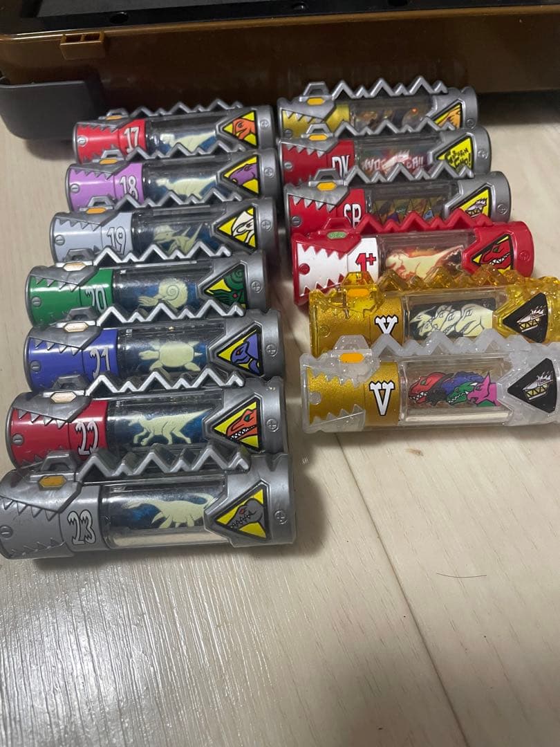 キョウリュウジャー 獣電池 ガブティラデカーニバル