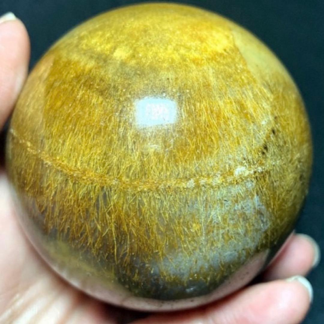 超大玉　64mm ゴールドルチルクォーツ　丸玉　スフィア　金針水晶