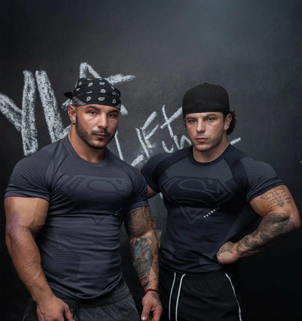 正規品　YOUNG LA スーパーマン　コンプレッション　Tシャツ　新品未使用