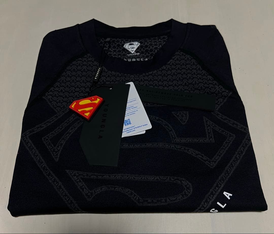 正規品　YOUNG LA スーパーマン　コンプレッション　Tシャツ　新品未使用