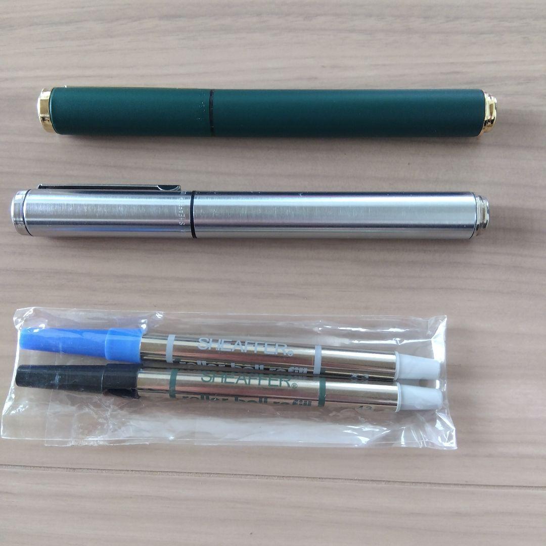 SHEAFFERボールペン 青黒各1本と替芯のセット